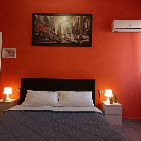 Adriatic Room 50 M Dalla Stazione Ferroviaria Di Ciampino E Dalla Navetta Aeroportuale Exterior foto